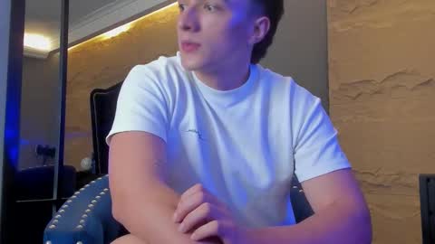 Aslan  online show from April 1, 3:41 am