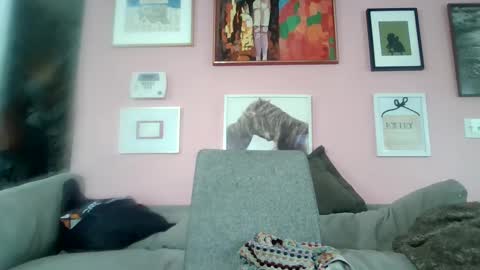 Derrick dayne online show from September 19, 5:35 pm