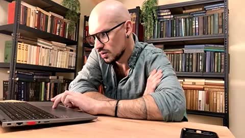 asshunter4k online show from February 11, 4:56 pm