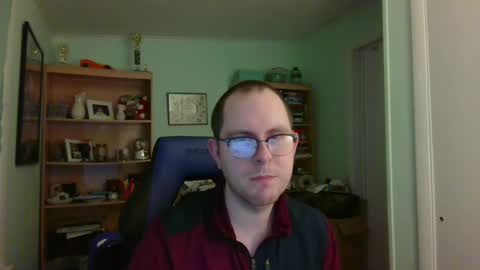 Andrew or Smiley Read the message in bold above the bio design for info on the situation. online show from July 7, 12:43 am