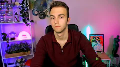 astren online show from March 18, 3:15 pm