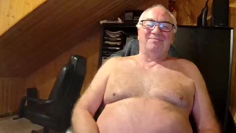 asusandy online show from March 26, 12:15 am