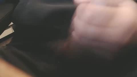 ateuout online show from March 4, 12:01 pm