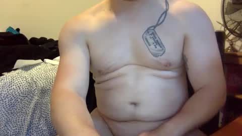 Snapshot of athletedilf chatting on September 17, 12:00 am Athletedilf  dilf new cum  shy online show from September 17, 12:00 am