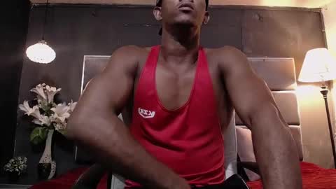 Snapshot of athleticbig_cock chatting on September 28, 2:53 am ATHLETIC  COCK online show from September 28, 2:53 am