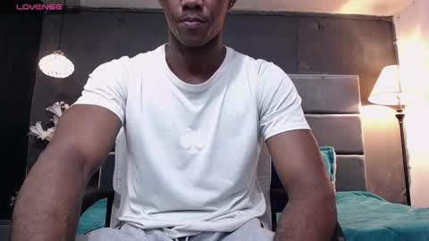 Snapshot of athleticbig_cock chatting on September 10, 1:37 am ATHLETIC  COCK online show from September 10, 1:37 am