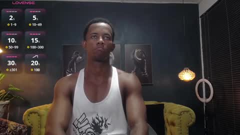 Snapshot of athleticbig_cock chatting on January 29, 2:30 am ATHLETIC  COCK online show from January 29, 2:30 am