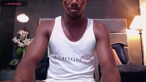 Snapshot of athleticbig_cock chatting on October 15, 2:08 am ATHLETIC  COCK online show from October 15, 2:08 am