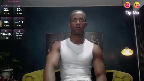 Snapshot of athleticbig_cock chatting on March 8, 1:37 am ATHLETIC  COCK online show from March 8, 1:37 am