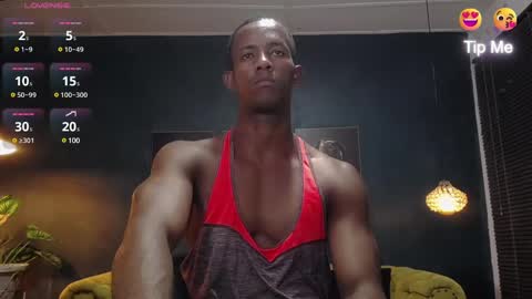 Snapshot of athleticbig_cock chatting on March 12, 2:31 am ATHLETIC  COCK online show from March 12, 2:31 am