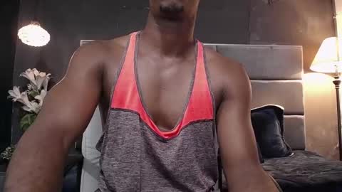 Snapshot of athleticbig_cock chatting on October 16, 2:19 am ATHLETIC  COCK online show from October 16, 2:19 am