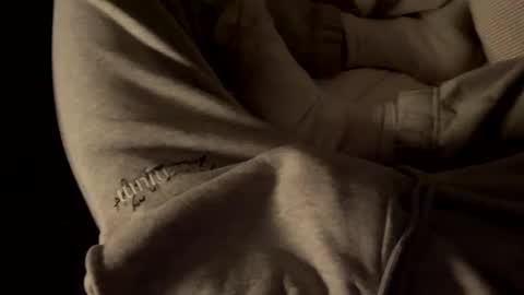 Undress a hung twink  online show from February 8, 11:35 pm