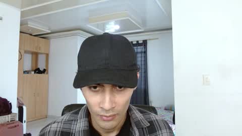 Aureliano online show from December 3, 10:27 pm