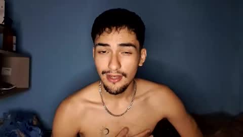 auron_merrow online show from December 1, 7:44 am