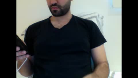 Snapshot of aussie099 chatting on December 8, 3:10 am aussie099 online show from December 8, 3:10 am