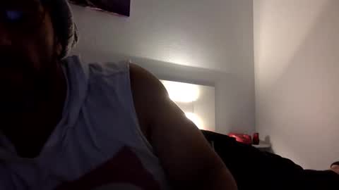 aussieguy59660 online show from March 15, 10:45 am