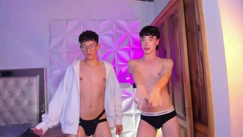 austin_rouse online show from February 15, 7:51 am