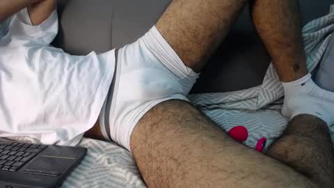 austinreeds online show from November 7, 6:00 pm