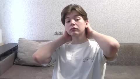 ausxuw online show from October 23, 10:40 am