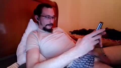 author980 online show from December 4, 5:31 pm