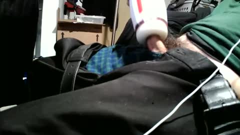 averagecharles757569 online show from October 7, 7:23 am