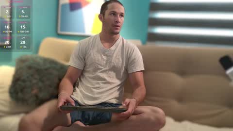 Axel Fairchaild online show from October 29, 3:04 pm