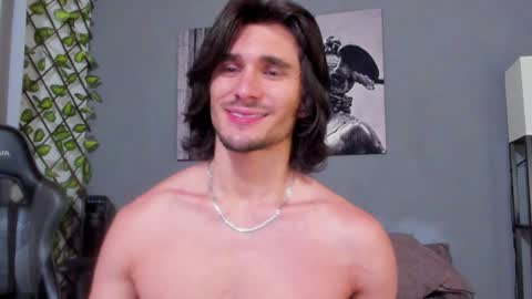 Axel online show from January 17, 10:38 pm