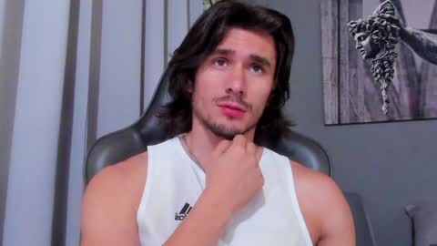 Axel online show from January 24, 9:26 pm