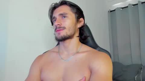 Axel online show from September 30, 4:10 pm