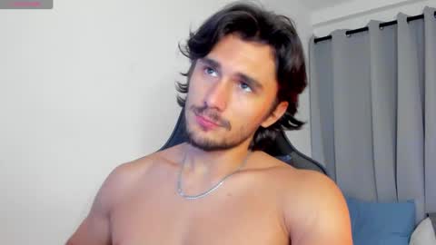 Axel online show from September 17, 12:44 am