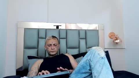    online show from January 8, 9:01 pm