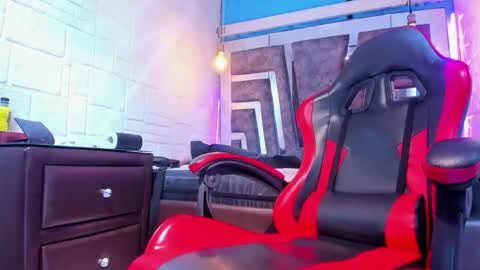 Axell Cross2 online show from March 29, 11:21 am