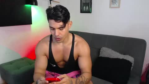 axell online show from April 19, 5:23 pm