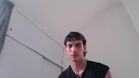 Snapshot of axellatino_ chatting on February 15, 8:34 pm Axel  online show from February 15, 8:34 pm