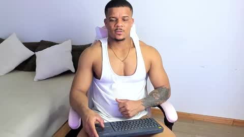 AXEL DA SILVA online show from September 28, 8:40 pm