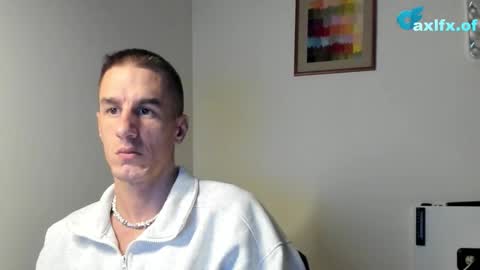 Axl online show from October 29, 2:47 am