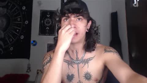 Axel Kush online show from December 1, 6:11 pm