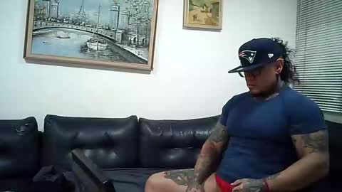 Ayrton naffah2 online show from October 4, 10:14 pm