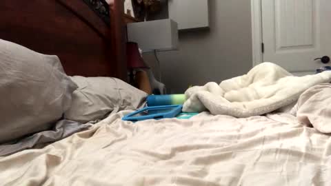 b1984d online show from October 12, 5:40 pm