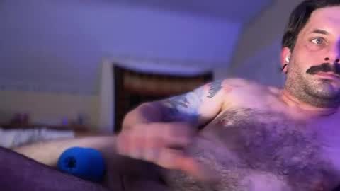 Snapshot of b4nkshot765 chatting on September 25, 5:50 am bry online show from September 25, 5:50 am