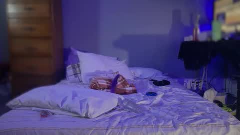 bry online show from April 19, 12:37 pm