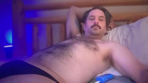 Snapshot of b4nkshot765 chatting on October 2, 8:29 am bry online show from October 2, 8:29 am