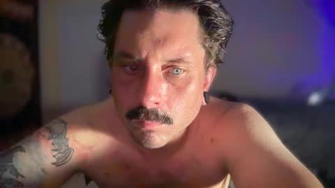 Snapshot of b4nkshot765 chatting on September 30, 5:13 am bry online show from September 30, 5:13 am