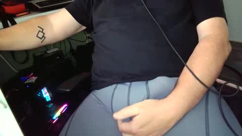 b_not_b online show from January 5, 9:47 pm