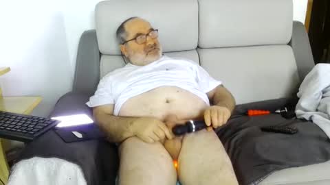 Snapshot of babacool96 chatting on February 12, 3:49 pm babacool 96 online show from February 12, 3:49 pm