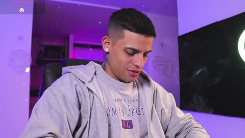 baby_rausch online show from February 6, 7:02 am