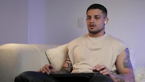 baby_rausch online show from February 16, 1:14 am