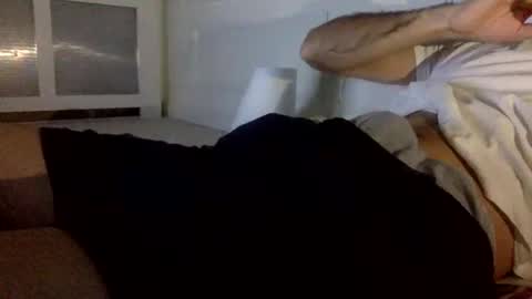 babyboii42o online show from October 9, 3:11 am