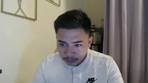 Snapshot of badboy_hanns chatting on October 16, 11:07 am HANNS online show from October 16, 11:07 am