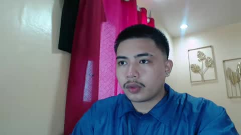 Snapshot of badboy_hanns chatting on February 14, 1:23 am HANNS online show from February 14, 1:23 am